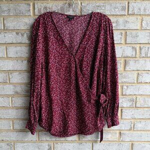 Talbots Long Sleeve Faux Wrap V-Neck Burgundy Geo Print Blouse Size 1X.